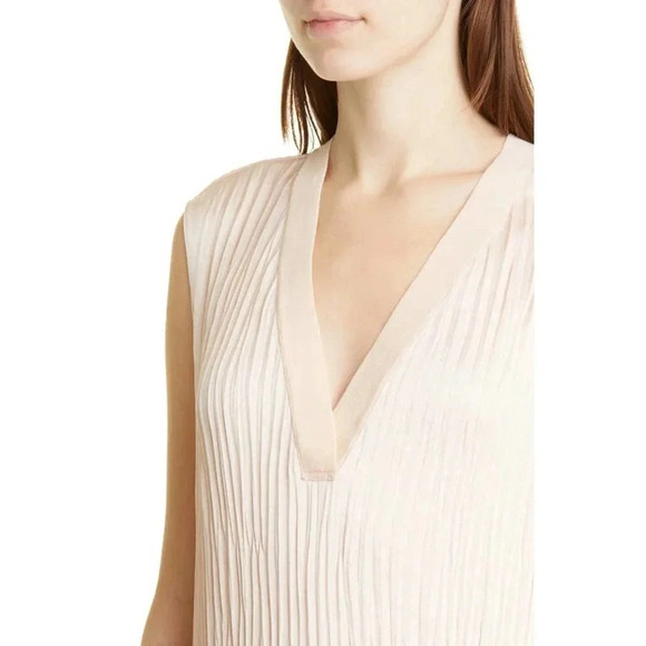 NWT Vince Crushed Sleeveless Double V-neck Tank Blouse French Rose - Picture 5 of 10